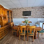 Welcome A Casa De Pepe Elola * Vemil