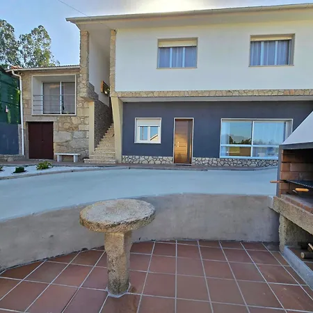 Holiday home Welcome A Casa De Pepe Elola *